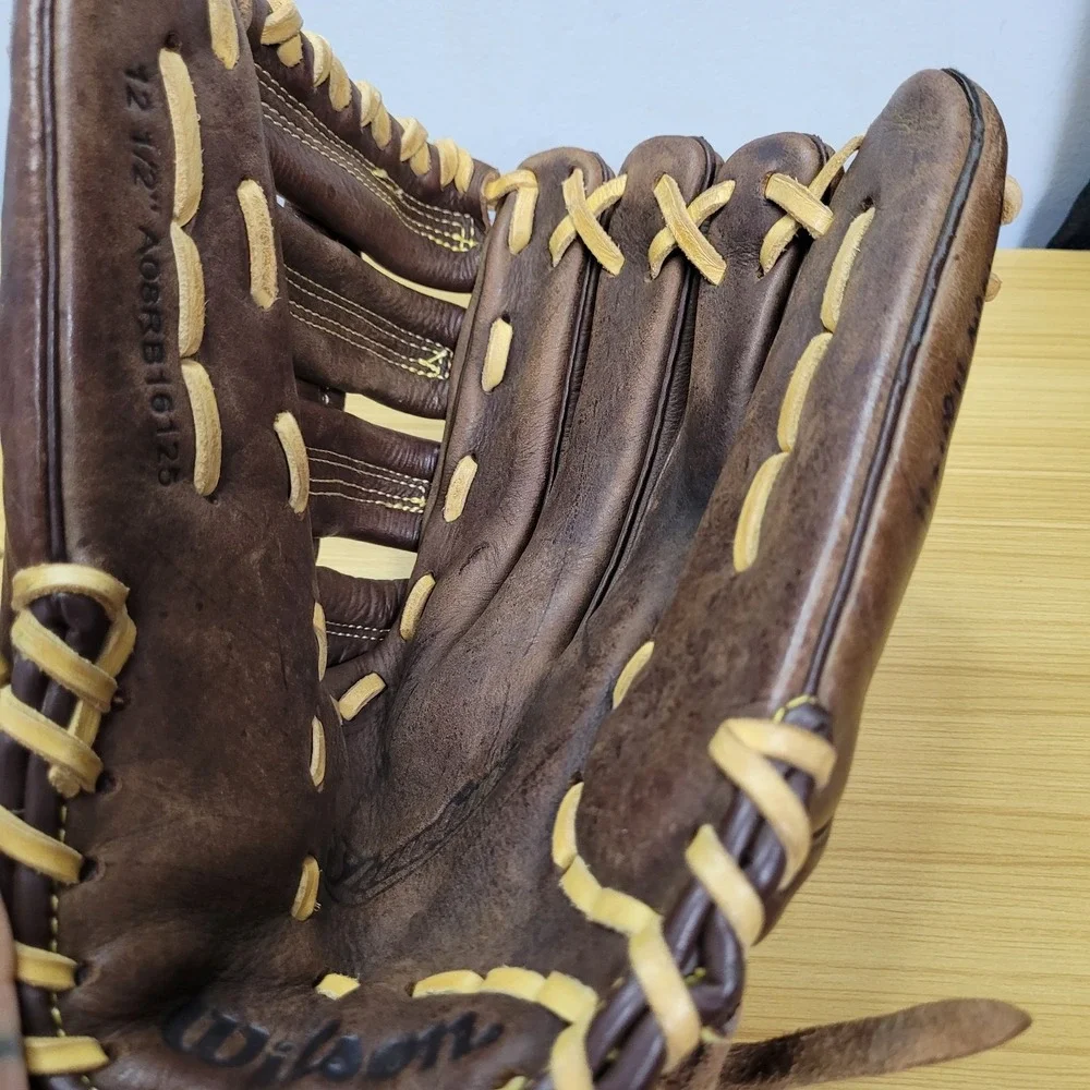 Wilson A800 Showtime Leather Baseball Glove 12.5